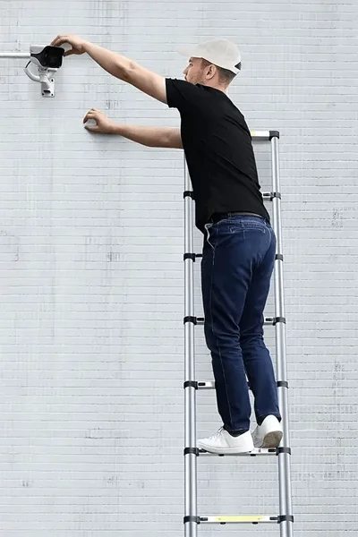 Stainless-Steel-Telescoping-Ladder